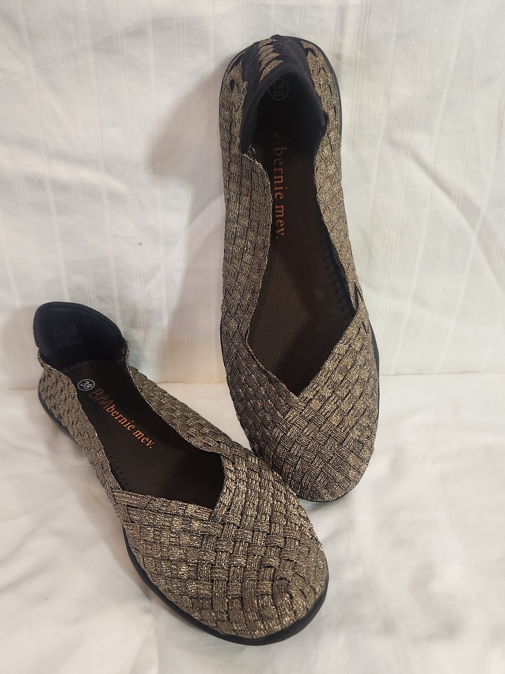 bernie mev. Metallic Woven Ballet Flats in Gold and Black